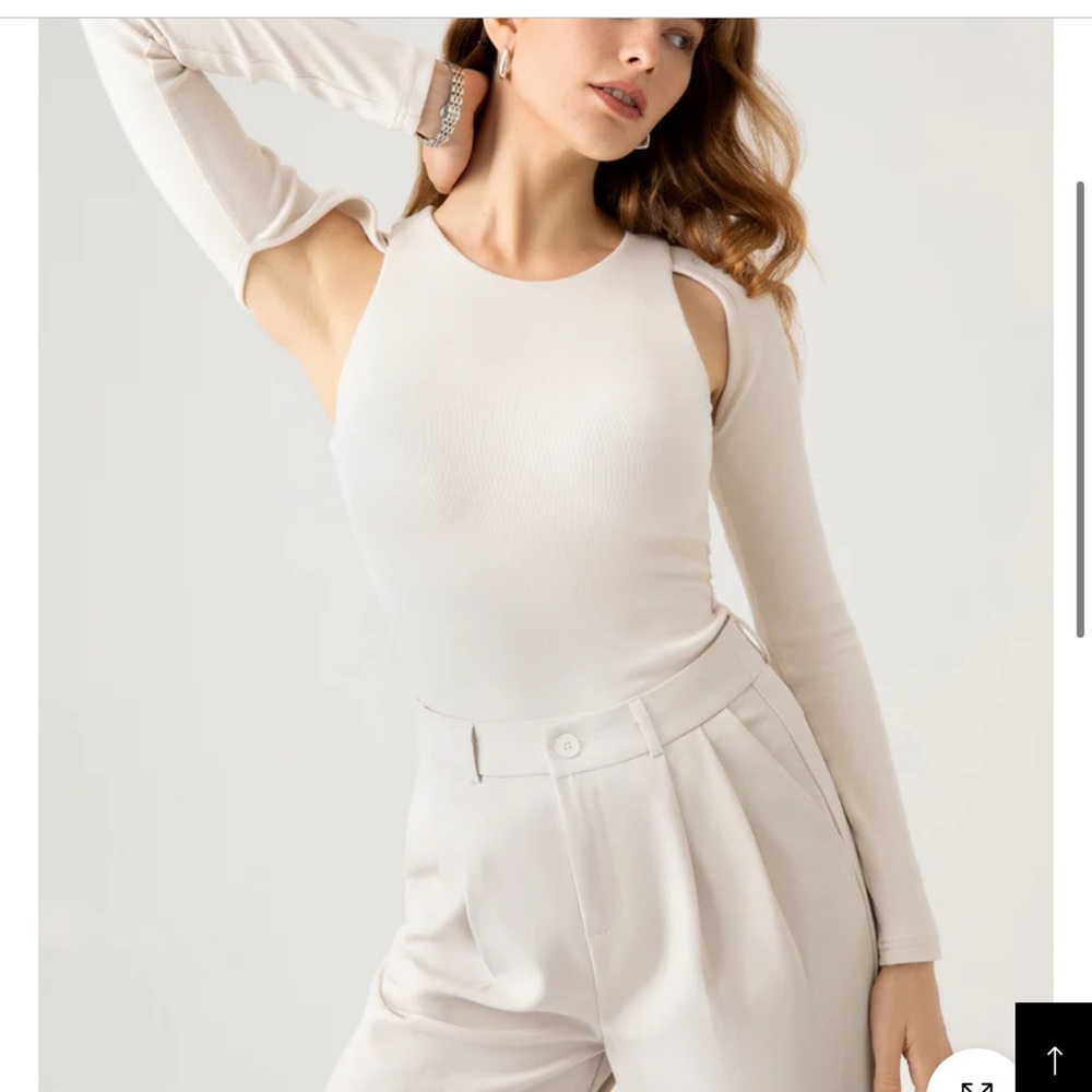 OGL Cream Long Sleeve Cutout Shoulder Top - Picture 7 of 8